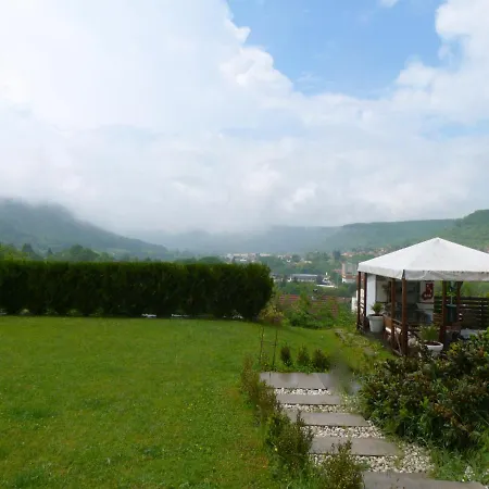 Les Hauts D'ornans Couette-café *